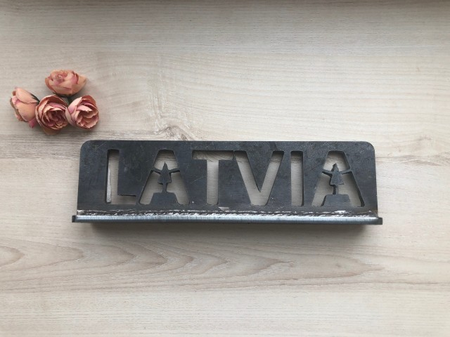 LATVIA  dekors no metāla